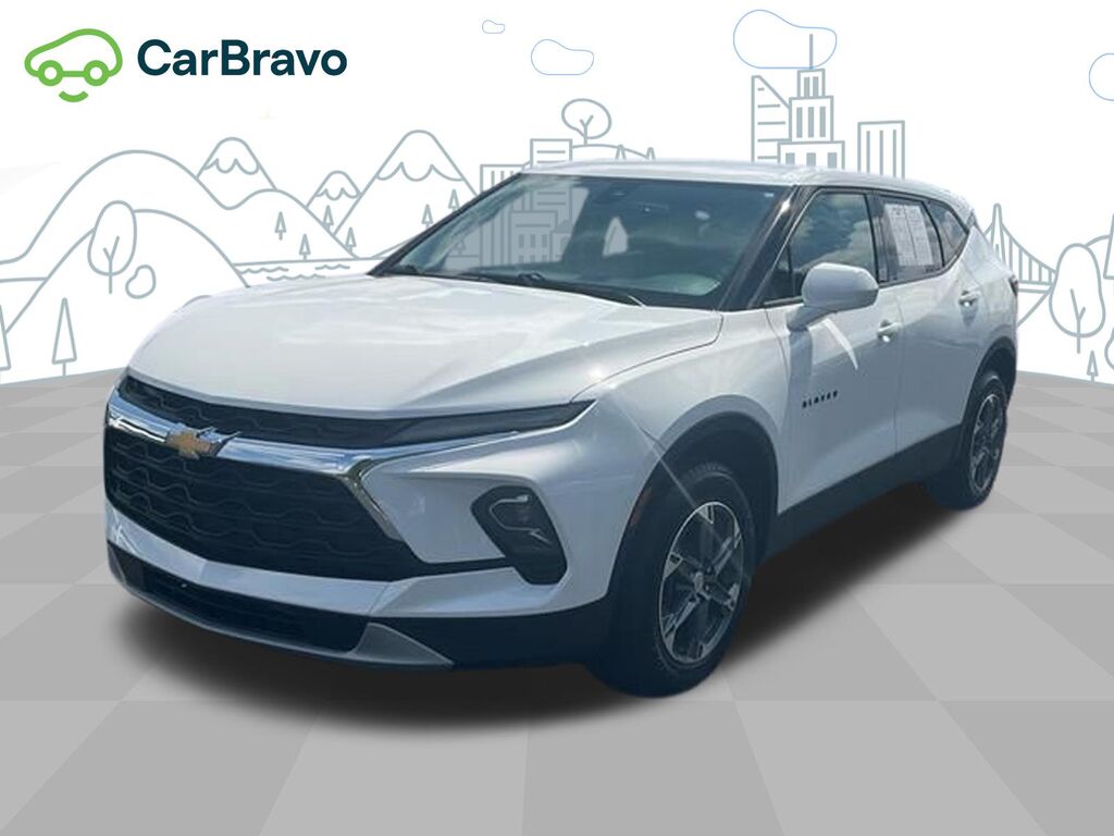 2023 Chevrolet Blazer LT — photo 1 of 7