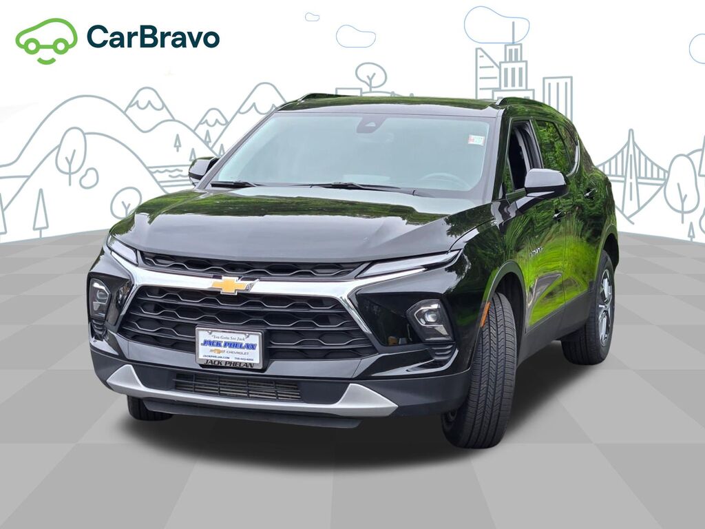 2023 Chevrolet Blazer 2LT — photo 1 of 6