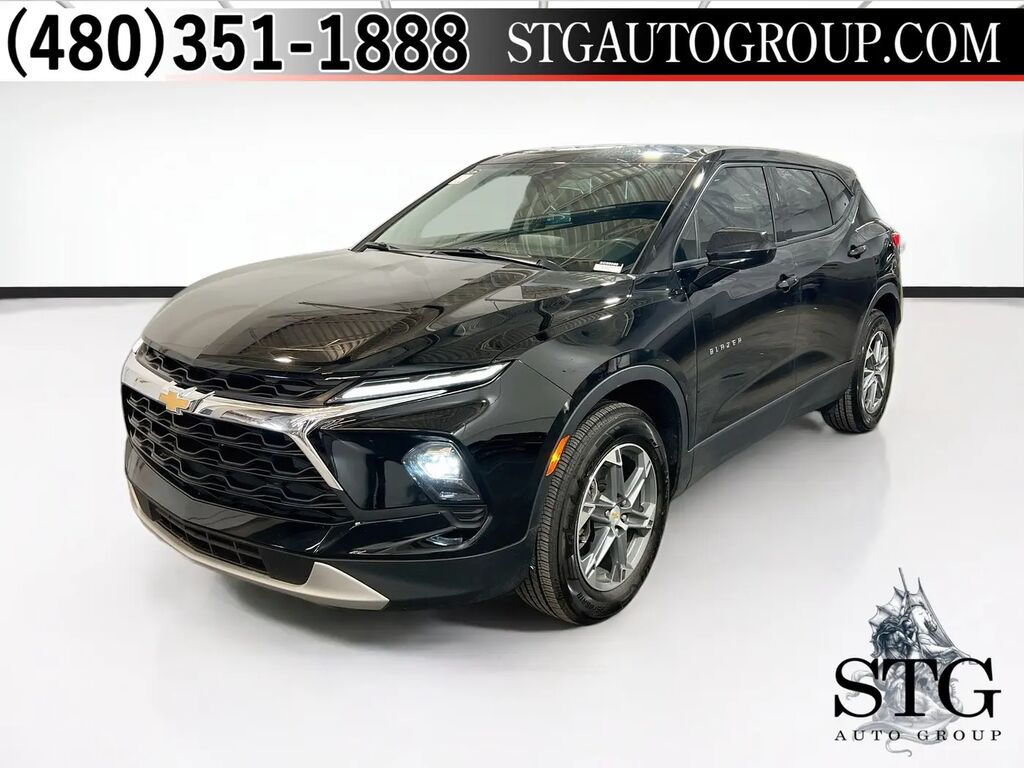 2024 Chevrolet Blazer LT — photo 1 of 13