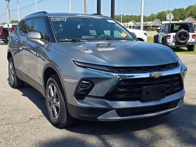 2024 Chevrolet Blazer LT — photo 1 of 26