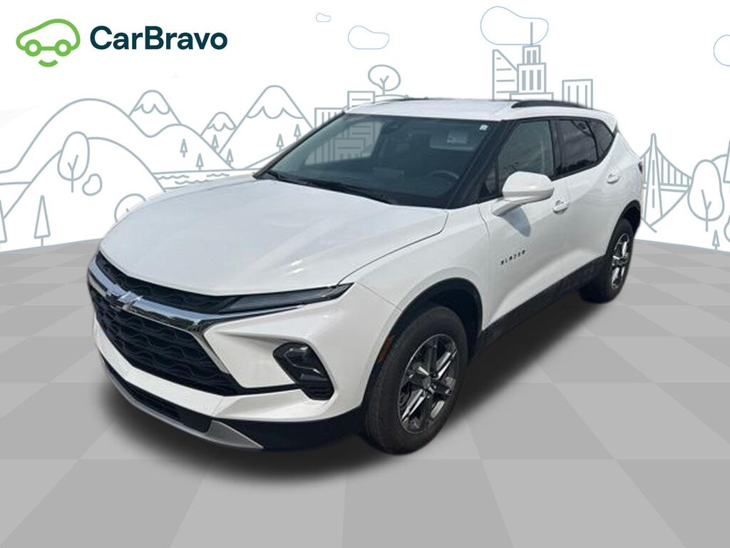 2024 Chevrolet Blazer 2LT — photo 1 of 7