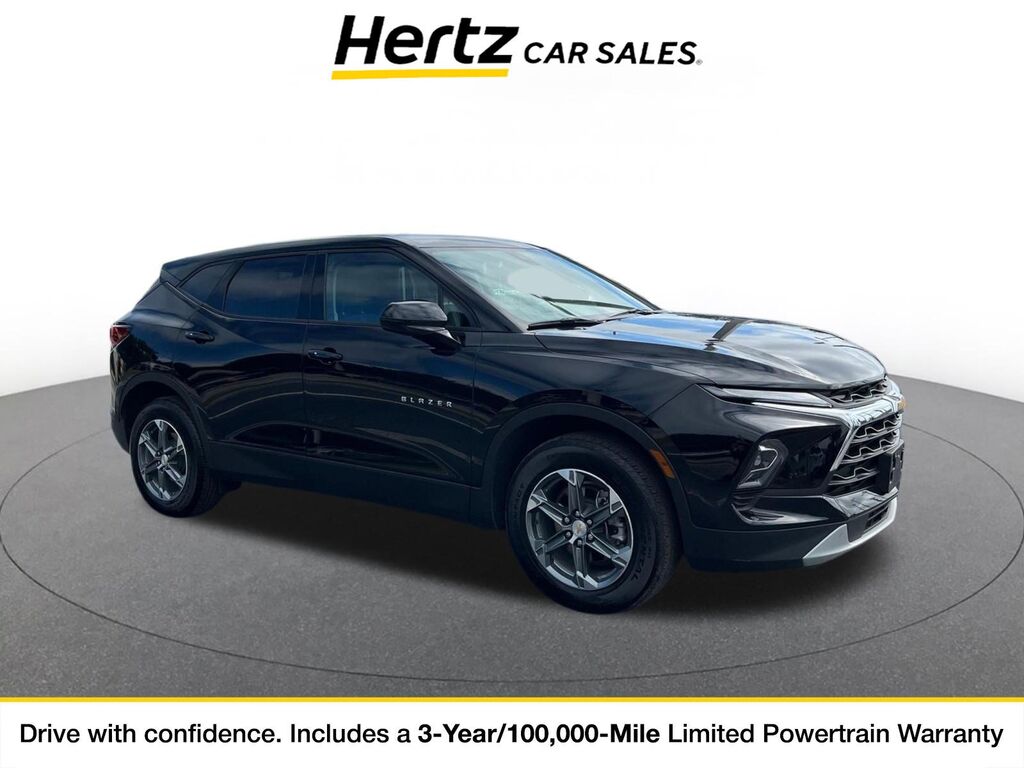 2025 Chevrolet Blazer LT — photo 1 of 1