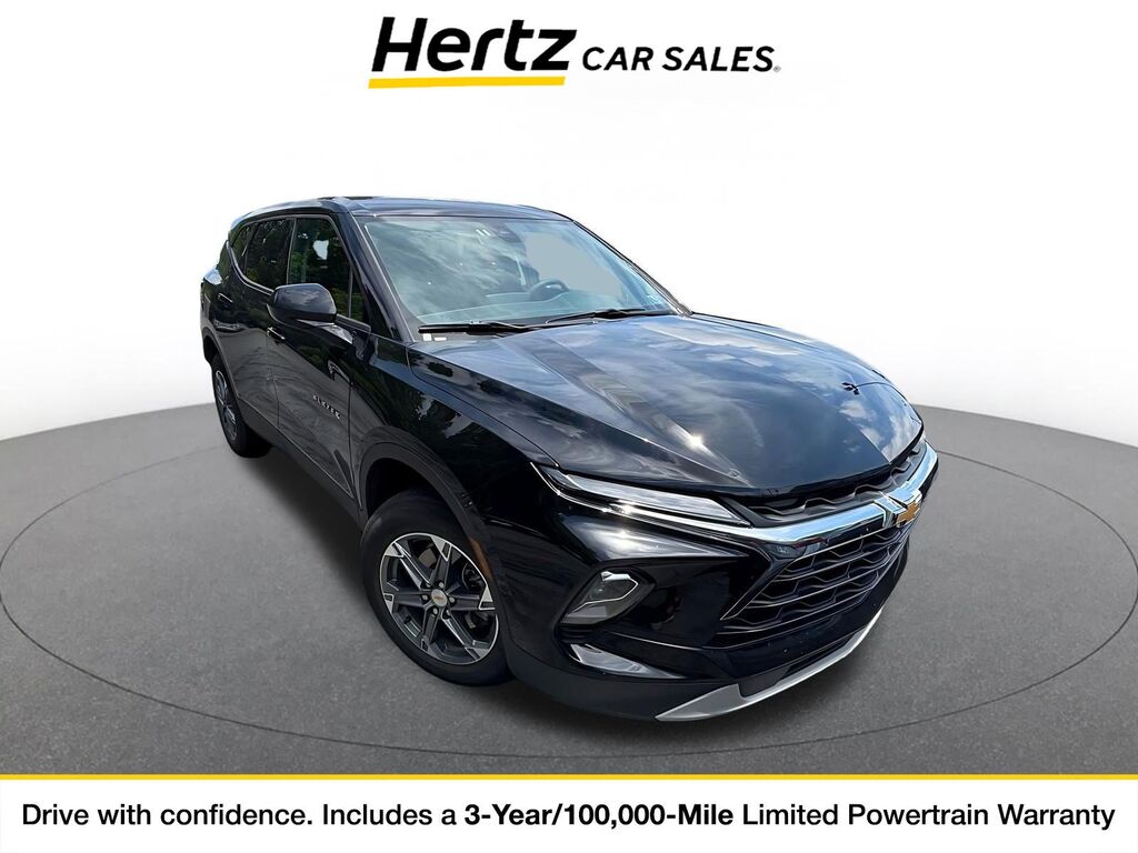 2025 Chevrolet Blazer LT — photo 1 of 2
