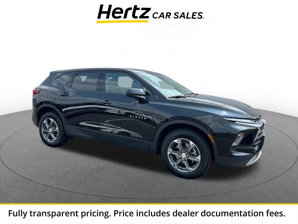 2025 Chevrolet Blazer LT — photo 1 of 1