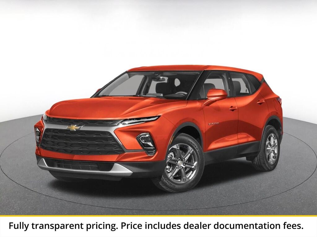 2025 Chevrolet Blazer LT — photo 1 of 2