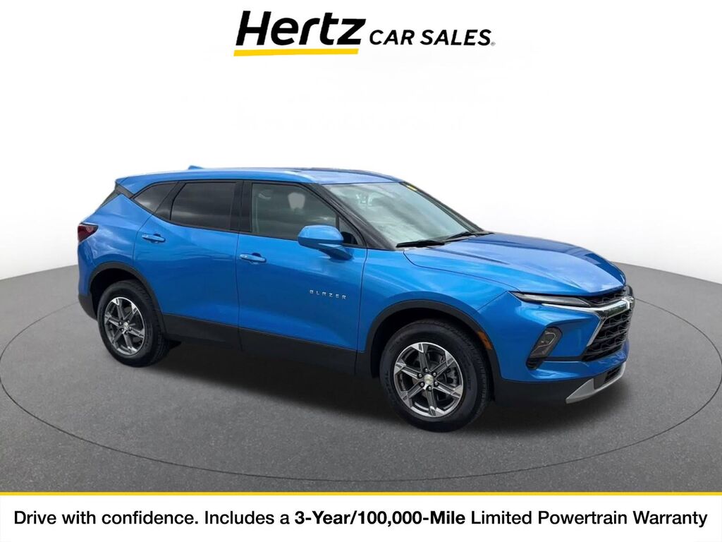 2026 Chevrolet Blazer LT — photo 1 of 11