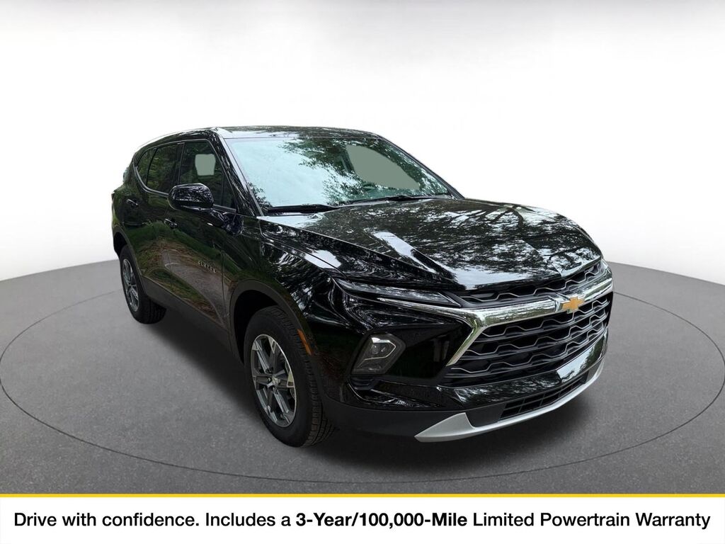 2026 Chevrolet Blazer LT — photo 1 of 11