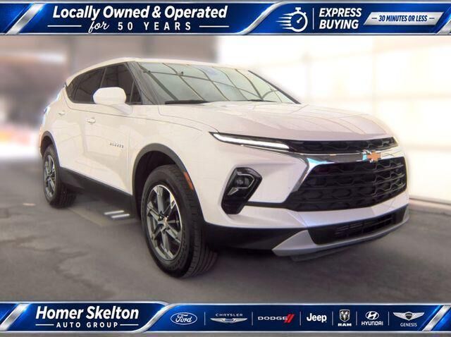 2023 Chevrolet Blazer LT — photo 1 of 8