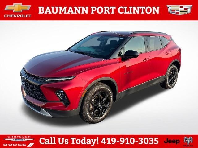 2024 Chevrolet Blazer LT — photo 1 of 13