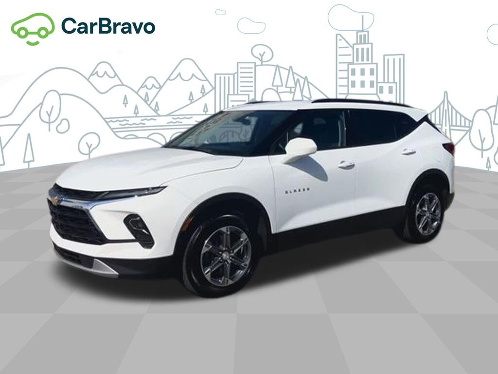 2024 Chevrolet Blazer 2LT — photo 1 of 6