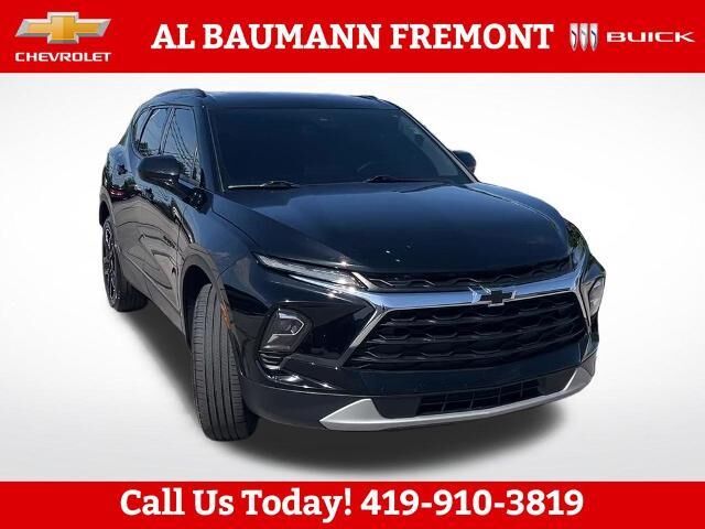 2024 Chevrolet Blazer LT — photo 1 of 13