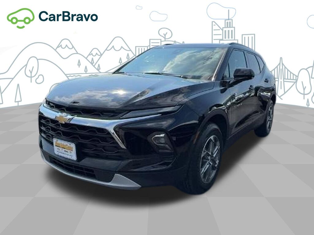 2024 Chevrolet Blazer 2LT — photo 1 of 7