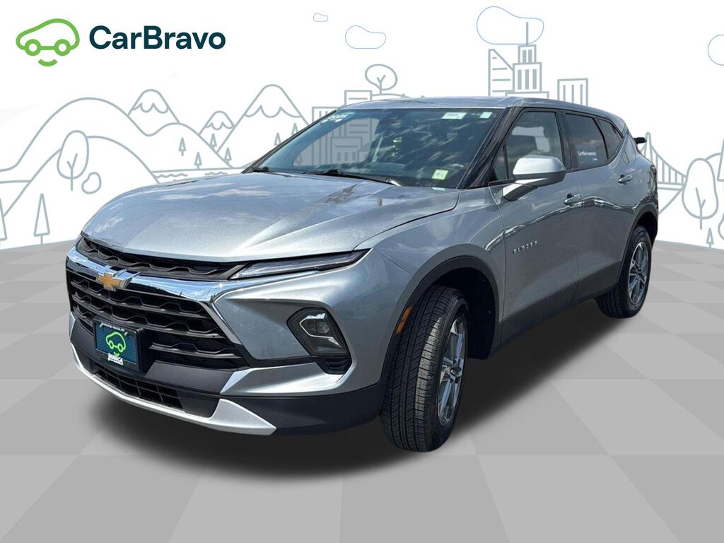 2025 Chevrolet Blazer 2LT — photo 1 of 6