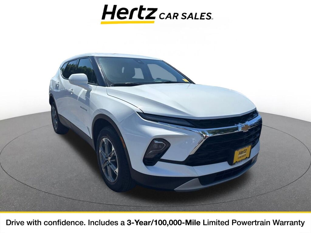 2025 Chevrolet Blazer LT — photo 1 of 1