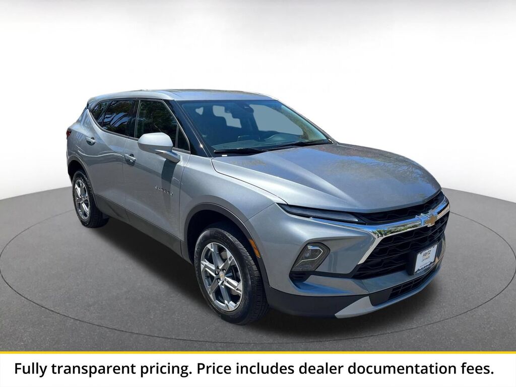 2026 Chevrolet Blazer LT — photo 1 of 13