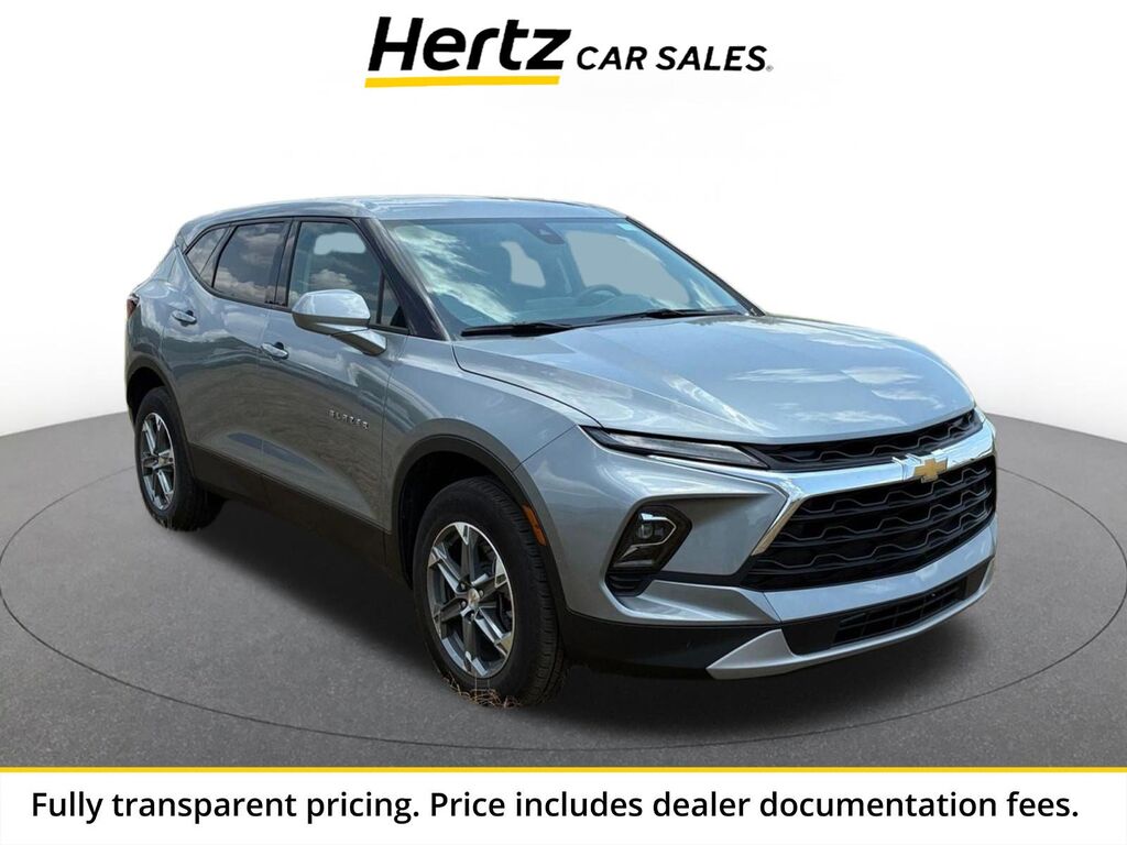2026 Chevrolet Blazer LT — photo 1 of 13
