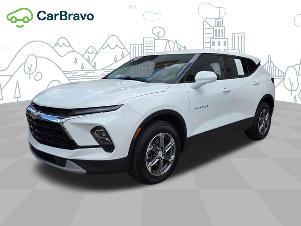 2023 Chevrolet Blazer 2LT — photo 1 of 6