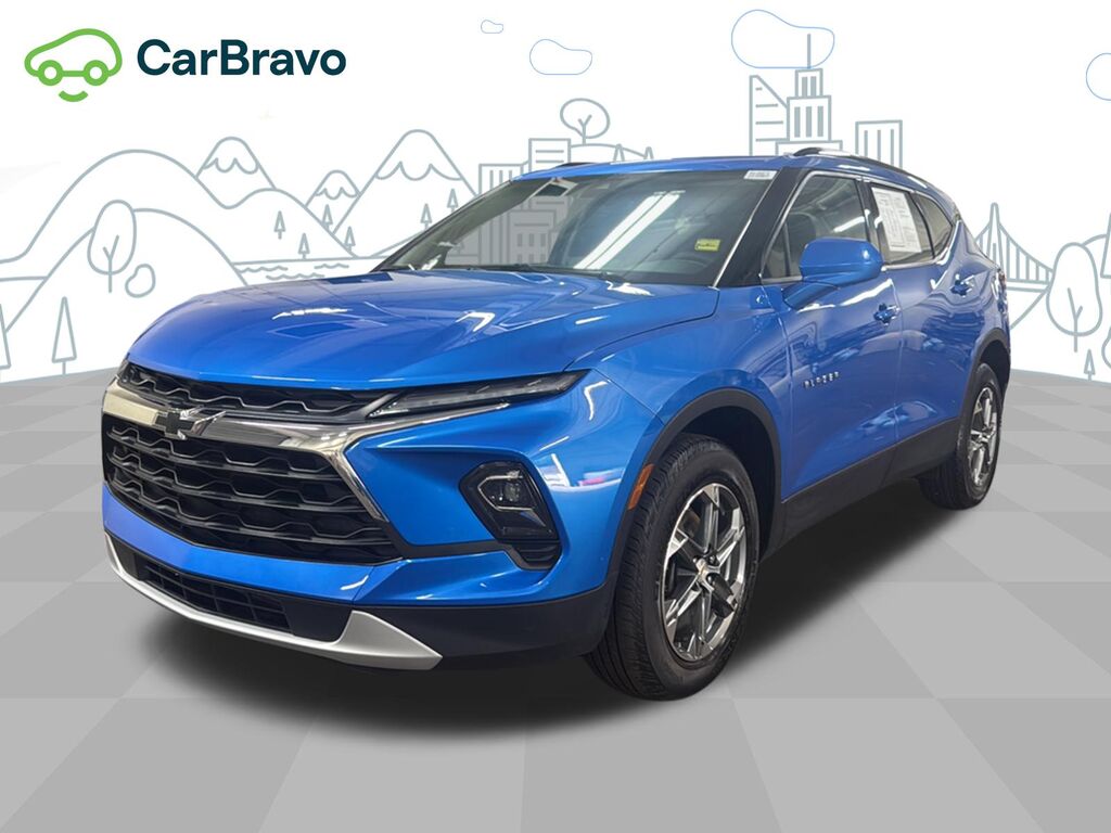 2024 Chevrolet Blazer 2LT — photo 1 of 6