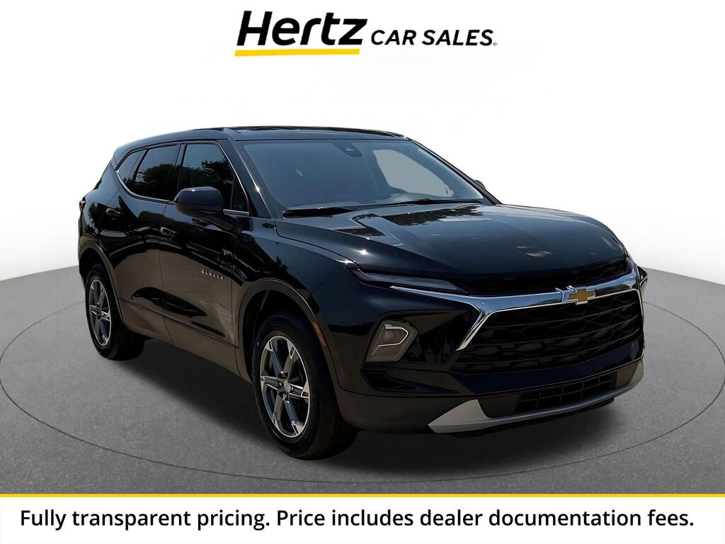 2026 Chevrolet Blazer LT — photo 1 of 13