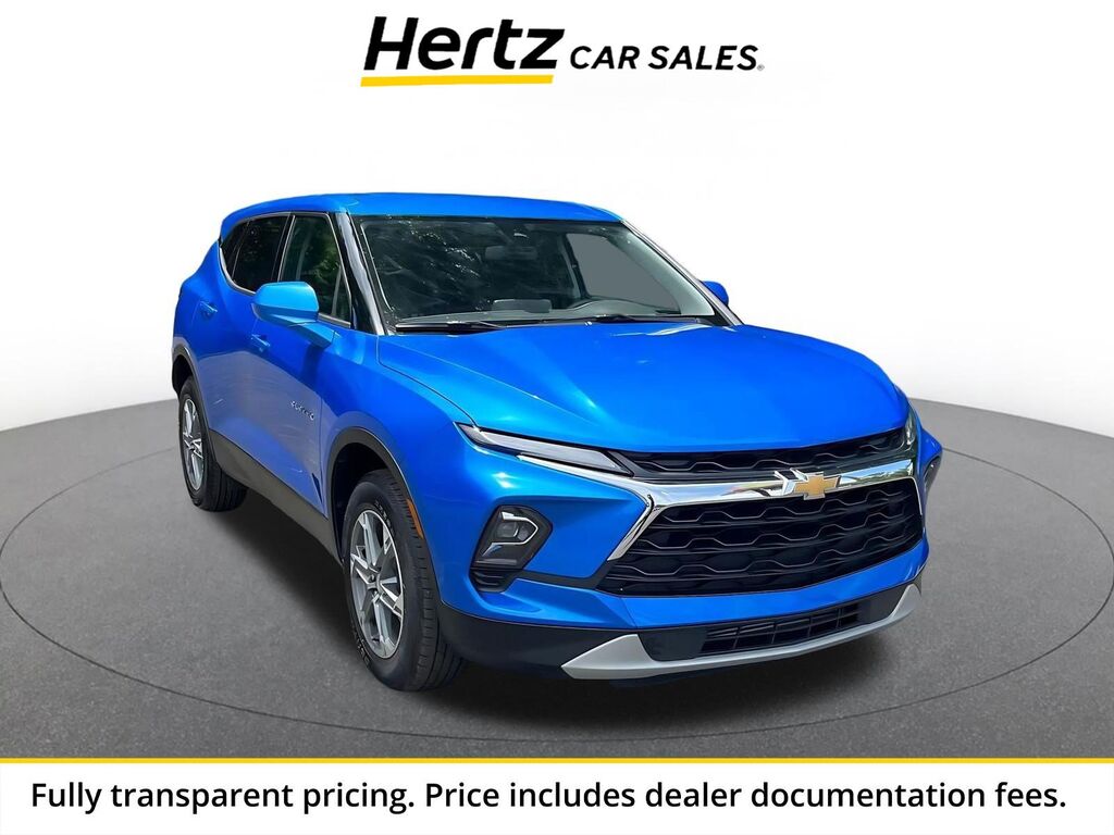 2026 Chevrolet Blazer LT — photo 1 of 13