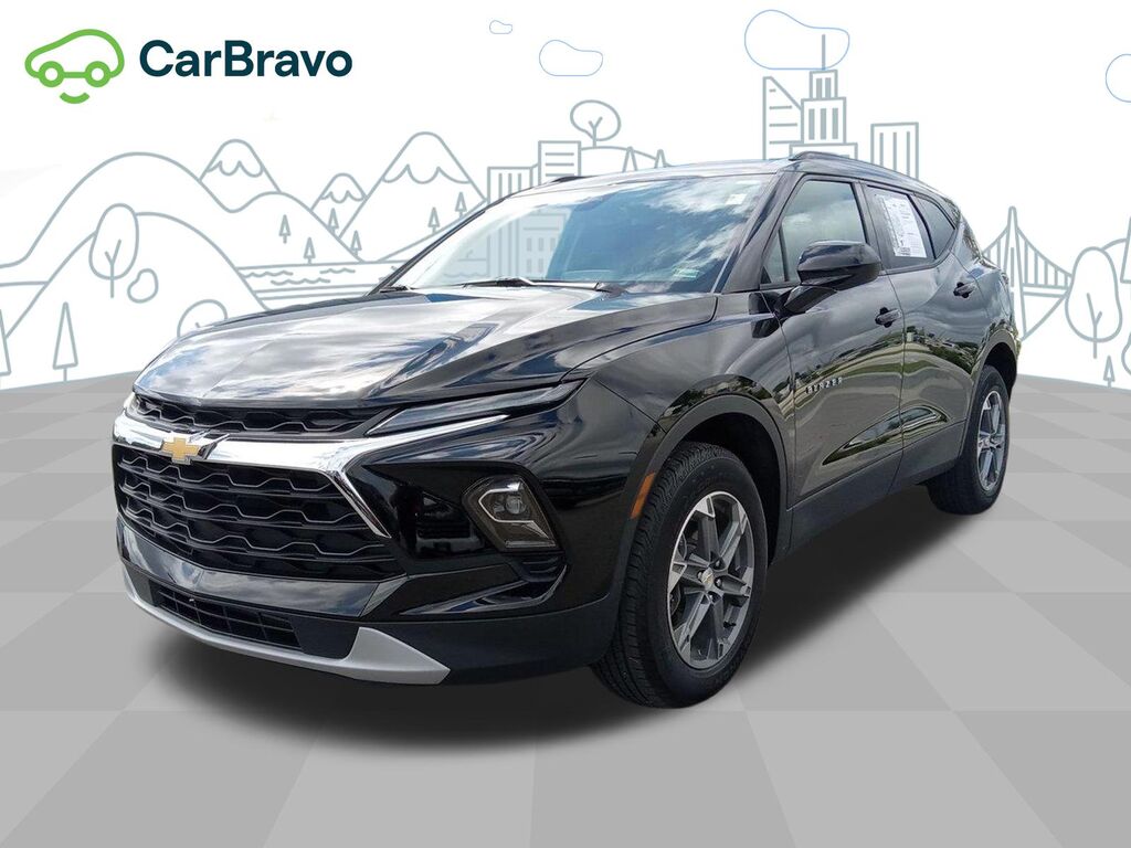 2024 Chevrolet Blazer 2LT — photo 1 of 6
