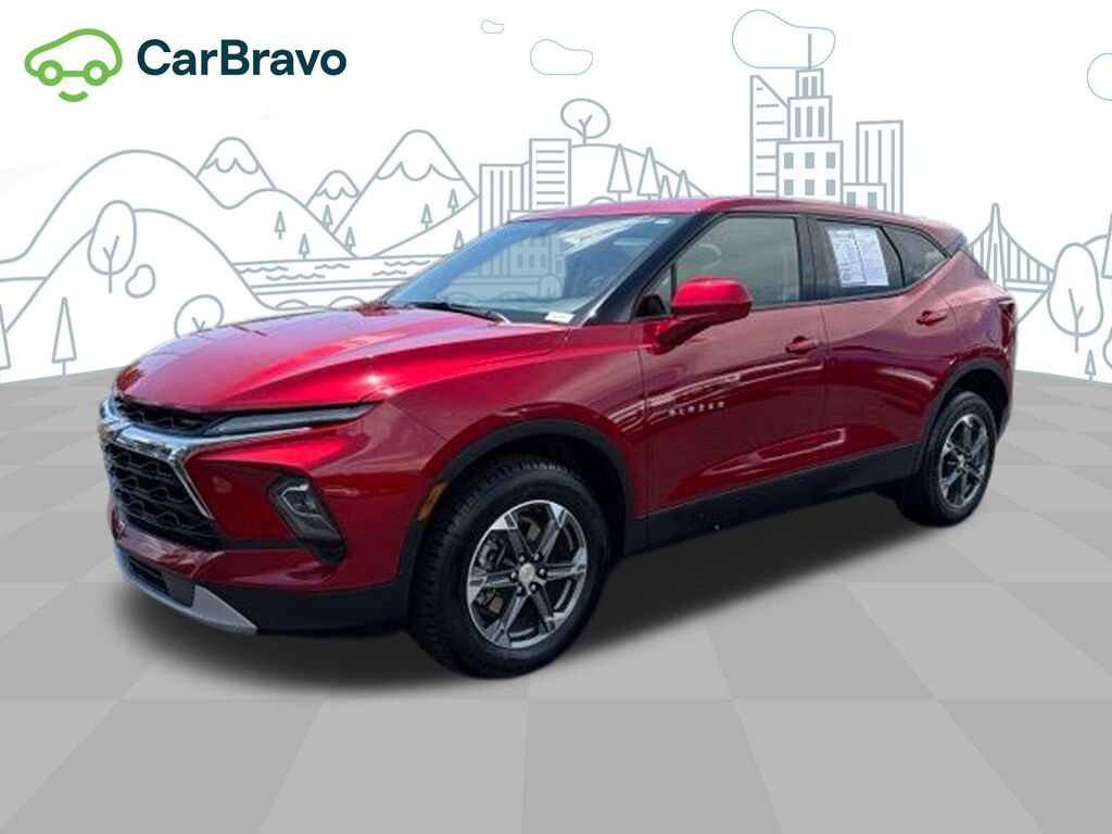 2025 Chevrolet Blazer 2LT — photo 1 of 7