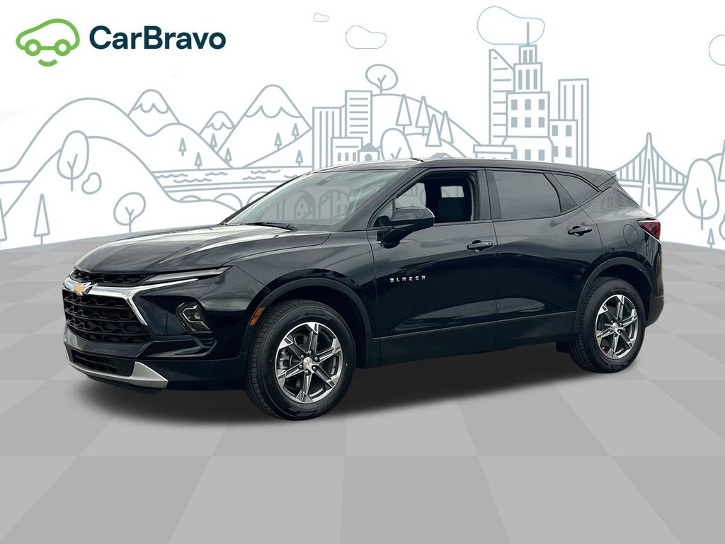 2025 Chevrolet Blazer 2LT — photo 1 of 6