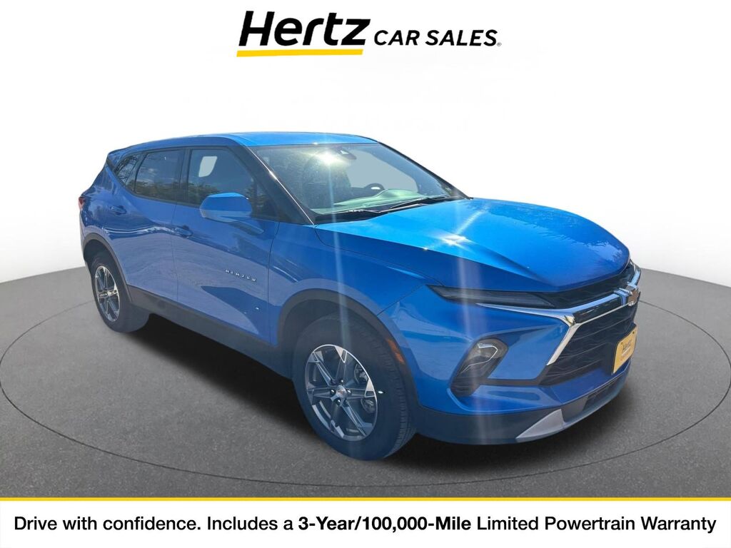 2025 Chevrolet Blazer LT — photo 1 of 1