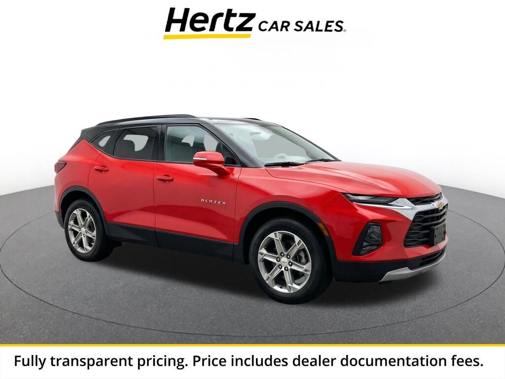 2025 Chevrolet Blazer LT — photo 1 of 23