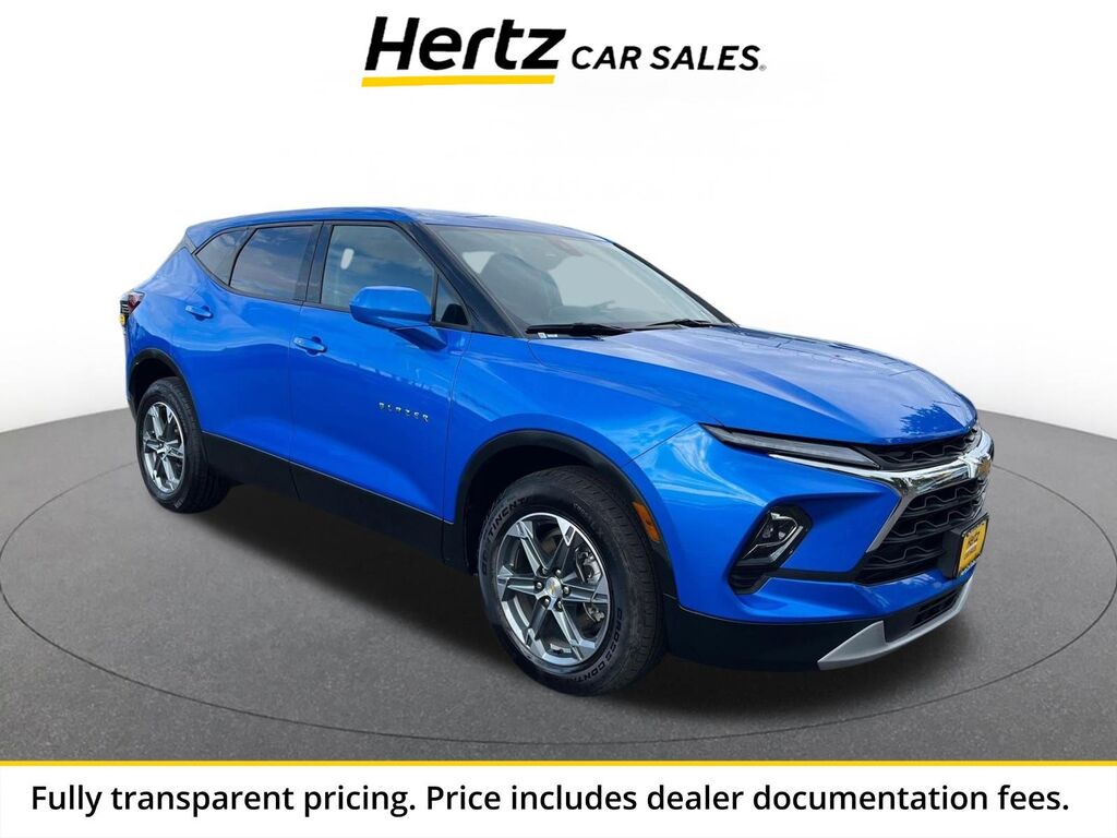 2025 Chevrolet Blazer LT — photo 1 of 1
