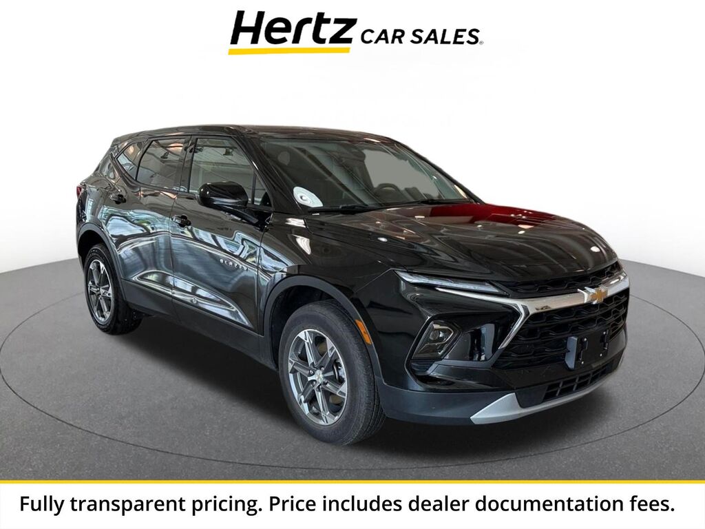 2026 Chevrolet Blazer LT — photo 1 of 13