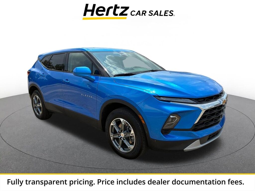 2026 Chevrolet Blazer LT — photo 1 of 13