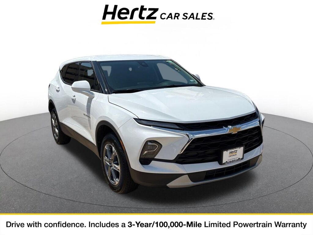 2026 Chevrolet Blazer LT — photo 1 of 11