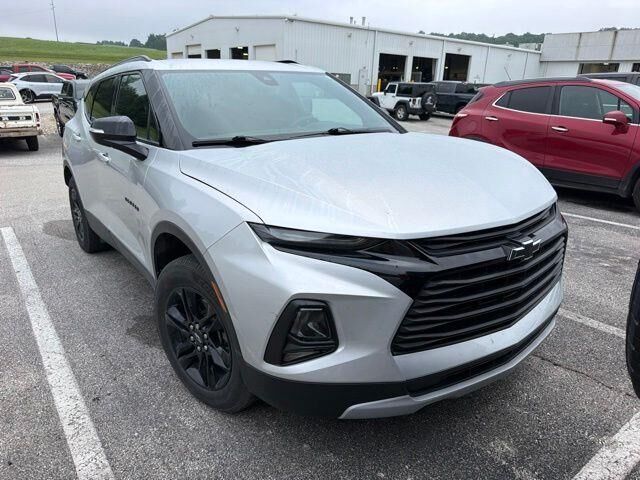 2021 Chevrolet Blazer LT — photo 1 of 22