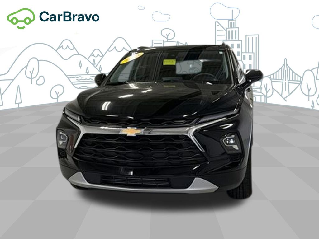 2024 Chevrolet Blazer 2LT — photo 1 of 6