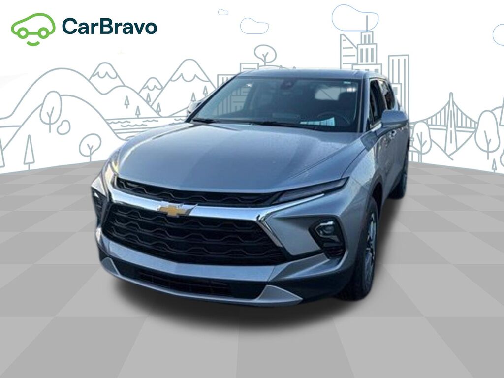 2025 Chevrolet Blazer 2LT — photo 1 of 7