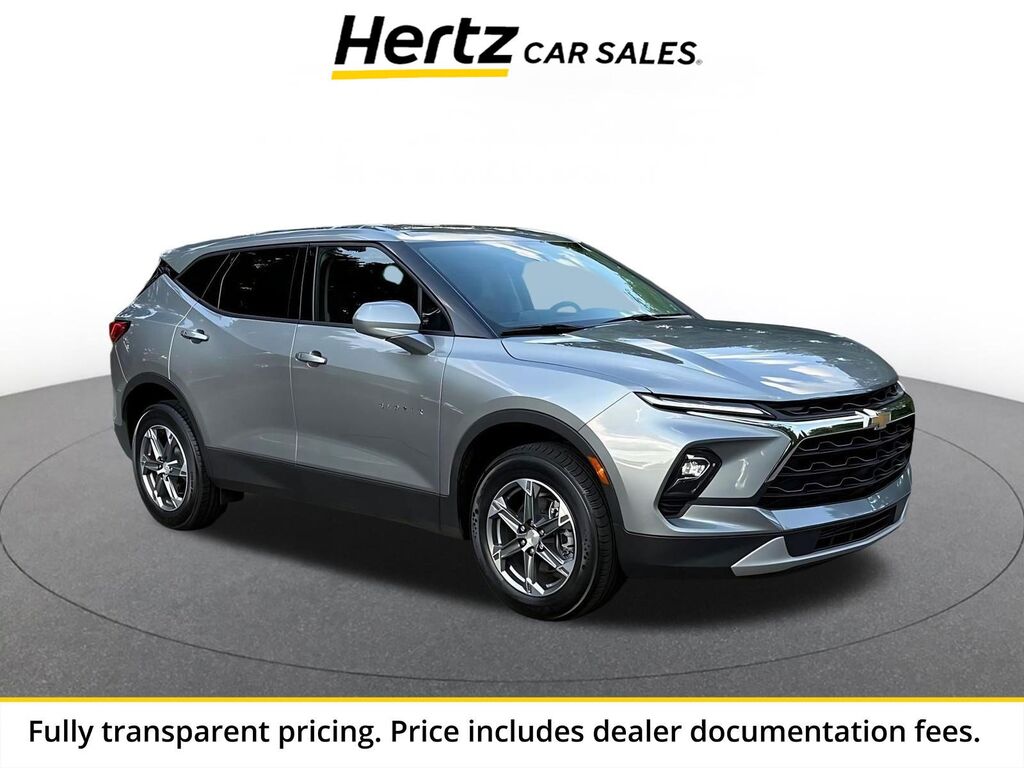 2025 Chevrolet Blazer LT — photo 1 of 1