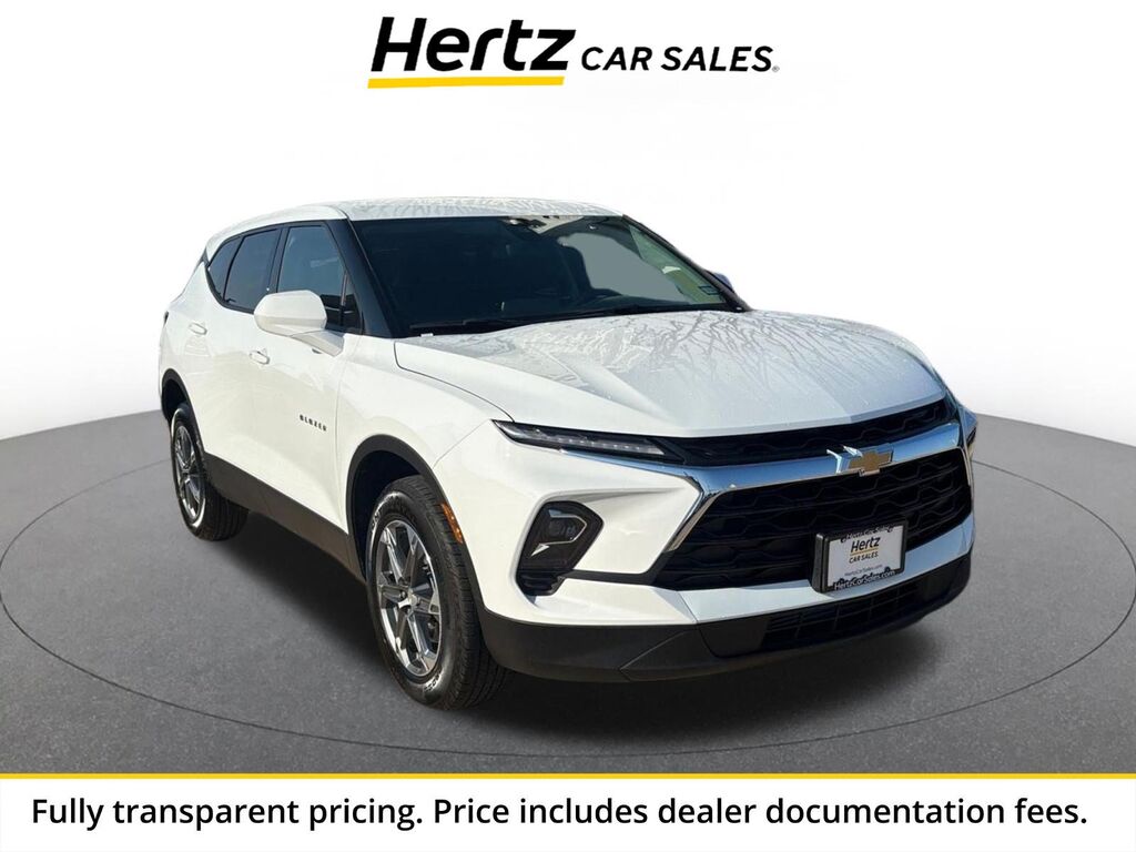 2026 Chevrolet Blazer LT — photo 1 of 2