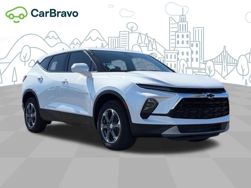 2023 Chevrolet Blazer LT — photo 1 of 6