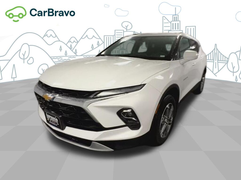 2023 Chevrolet Blazer 2LT — photo 1 of 6
