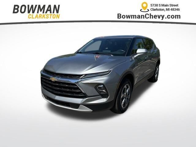2024 Chevrolet Blazer LT — photo 1 of 25