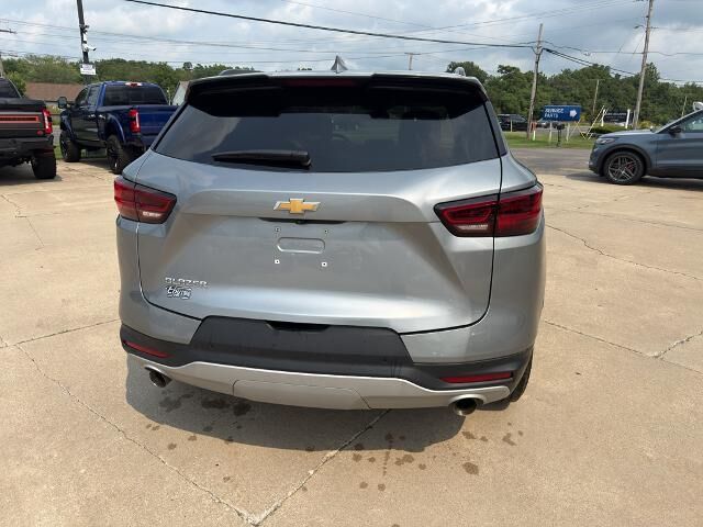 2024 Chevrolet Blazer LT — photo 1 of 8