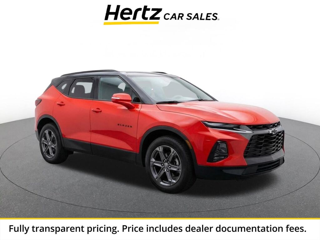 2025 Chevrolet Blazer LT — photo 1 of 2