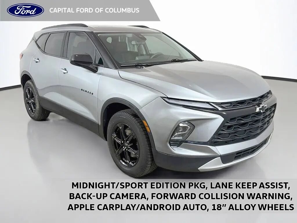 2023 Chevrolet Blazer LT — photo 1 of 11