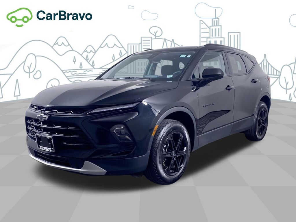 2023 Chevrolet Blazer LT — photo 1 of 7