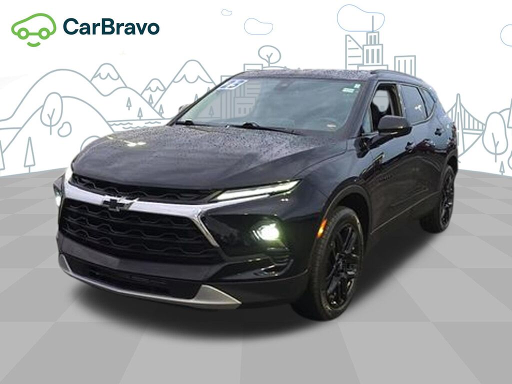 2023 Chevrolet Blazer LT — photo 1 of 6