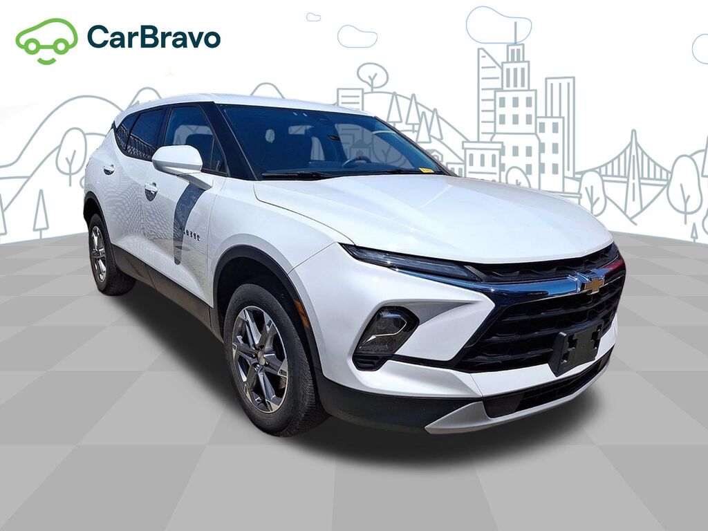 2024 Chevrolet Blazer 2LT — photo 1 of 6