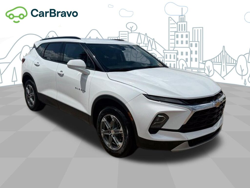 2024 Chevrolet Blazer 2LT — photo 1 of 2