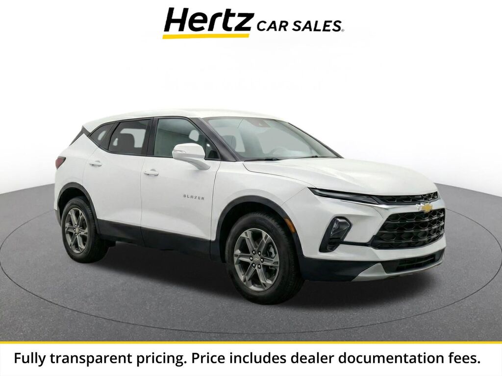 2026 Chevrolet Blazer LT — photo 1 of 11