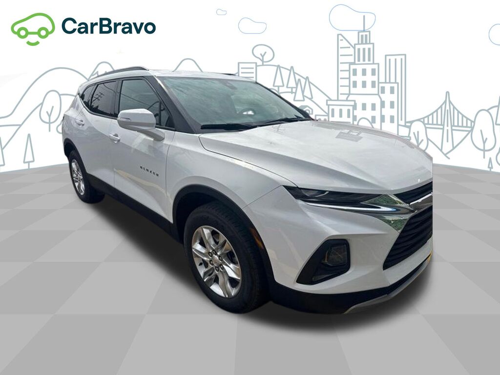 2021 Chevrolet Blazer LT — photo 1 of 6